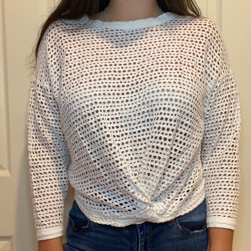 Mesh like knot sweater